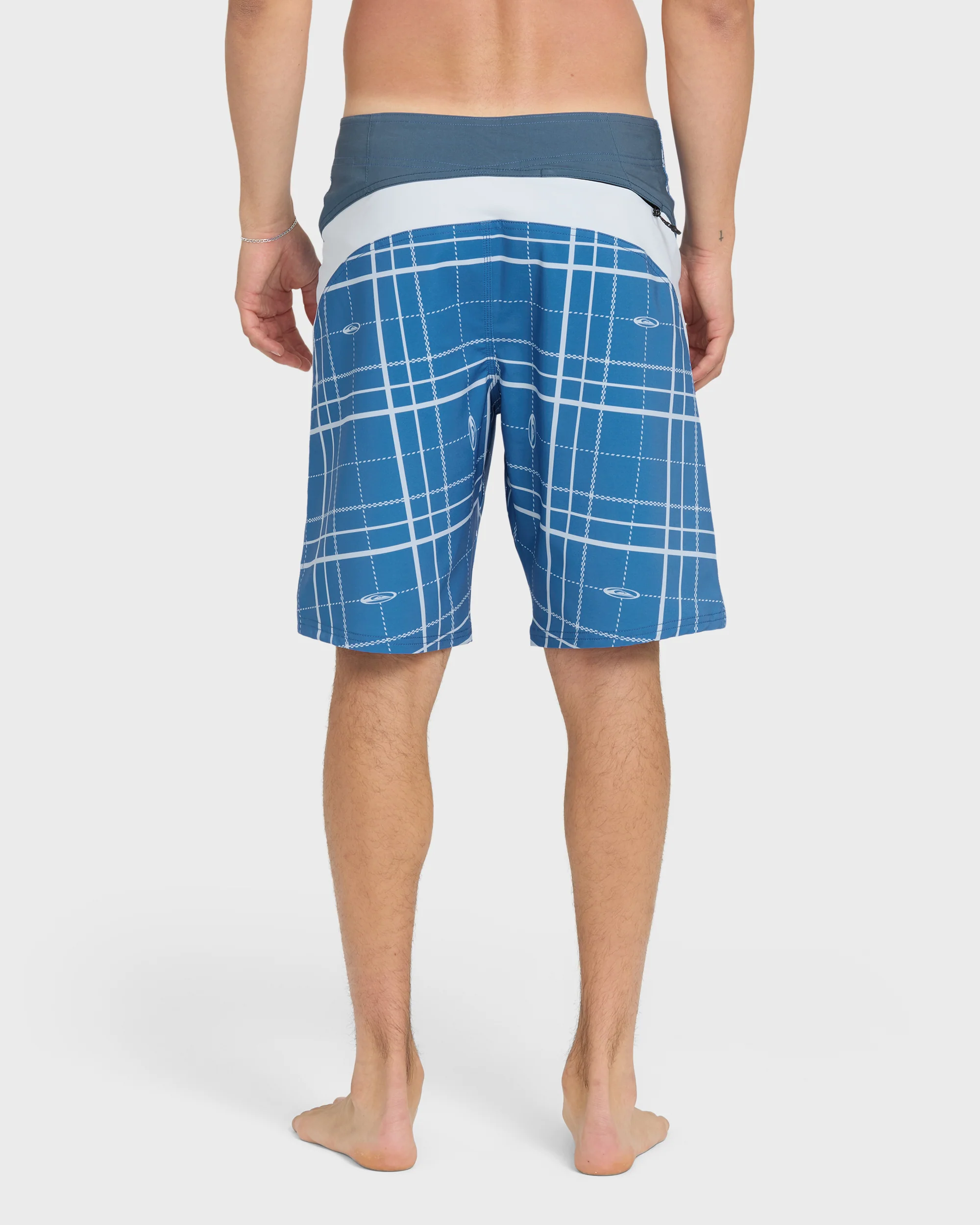 Young Guns Channel 21" Boardshorts - Nebulas Blue 2 Young Guns Channel 21" Boardshorts - Nebulas Blue