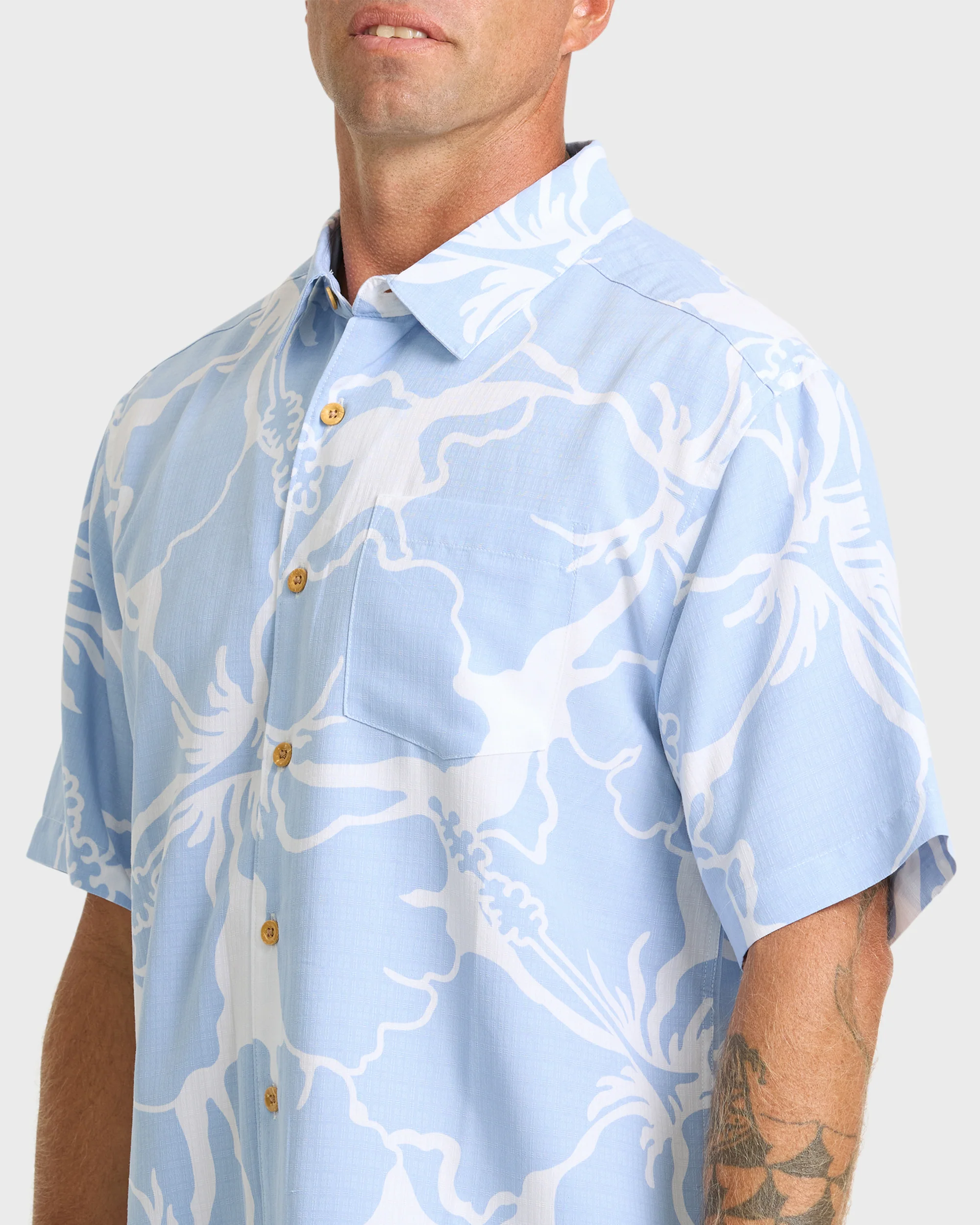 Waterman Bay Breeze Short Sleeve Shirt - Skyway 5 Waterman Bay Breeze Short Sleeve Shirt - Skyway