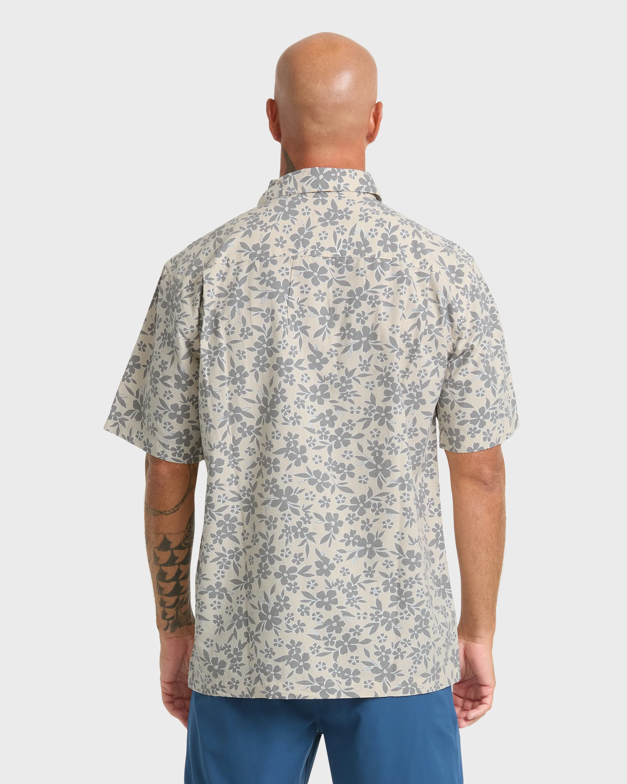 Waterman Flower Field Short Sleeve Shirt - Moonbeam 2 Waterman Flower Field Short Sleeve Shirt - Moonbeam