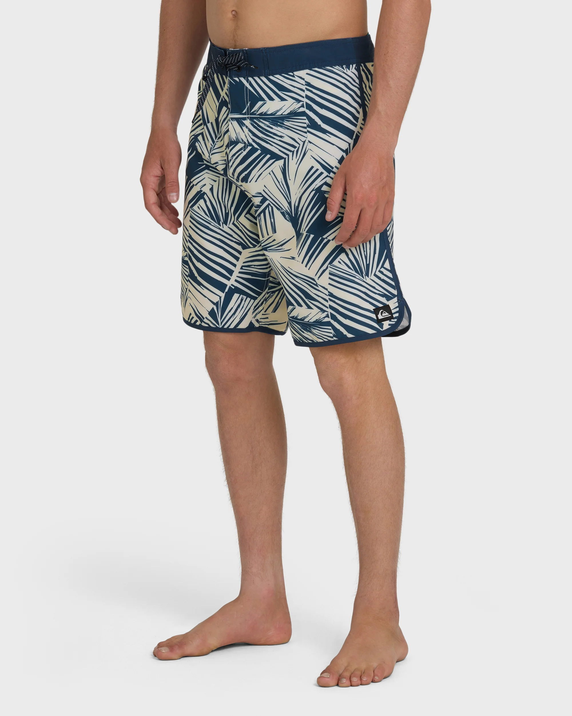 Aruba Palm Scallop 19" Boardshorts - Dark Denim 4 Aruba Palm Scallop 19" Boardshorts - Dark Denim