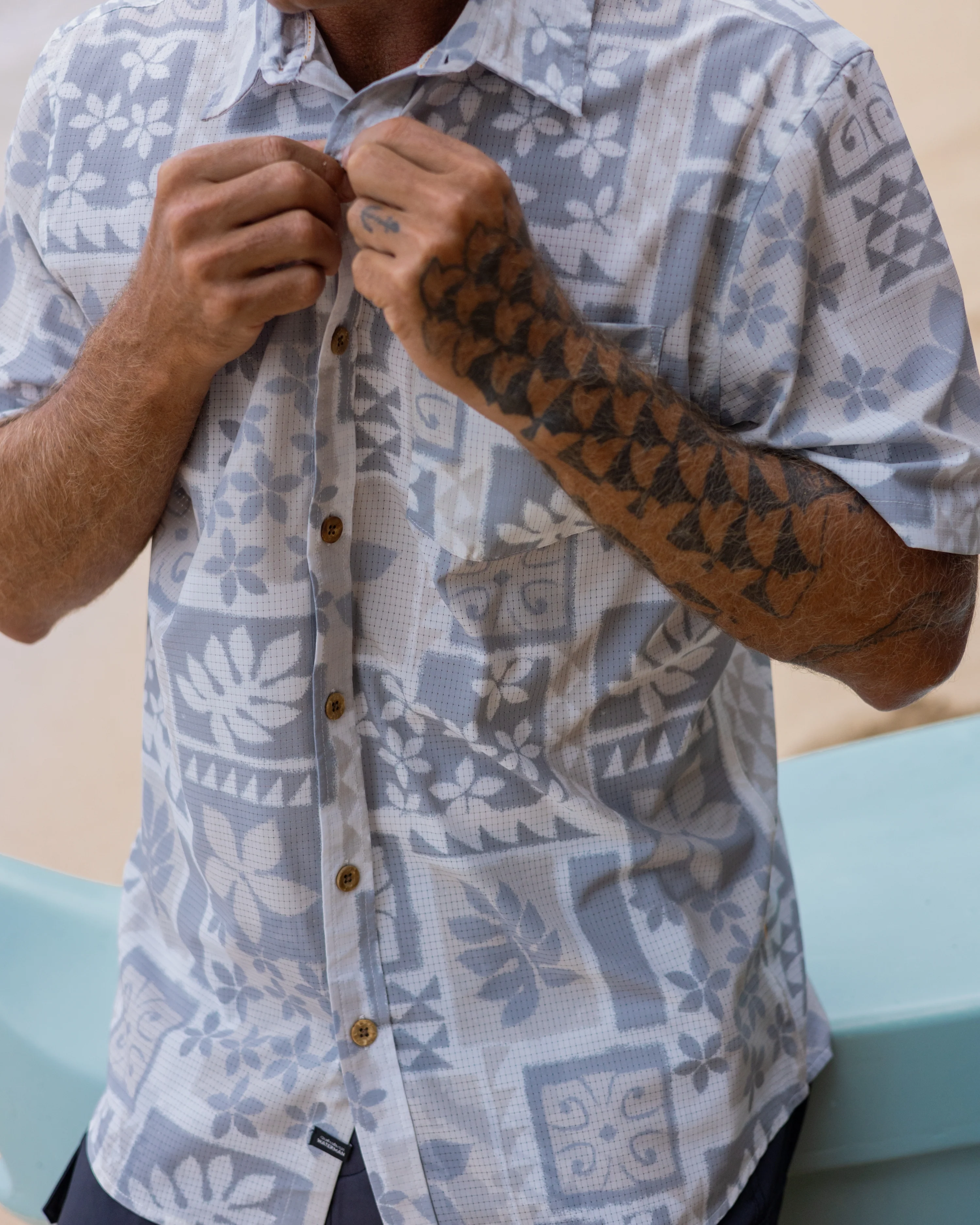 Waterman Sandy Cove Short Sleeve Woven Shirt - White 2 Waterman Sandy Cove Short Sleeve Woven Shirt - White