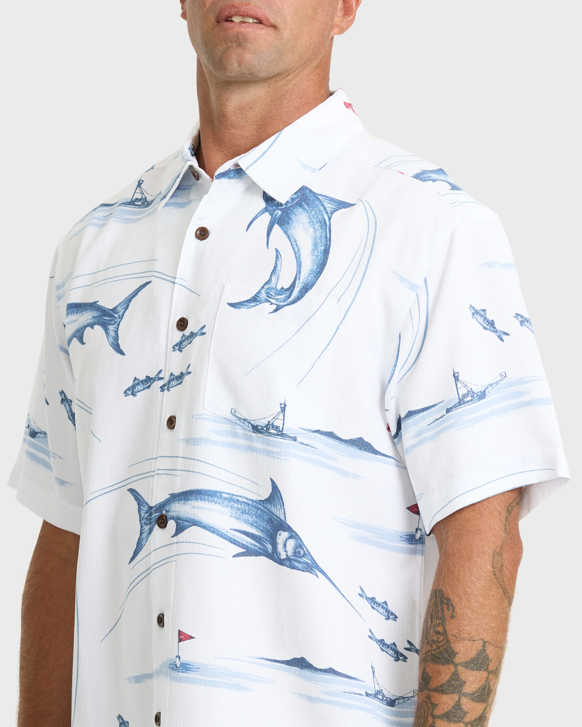 Waterman Fish On Short Sleeve Woven Shirt - White 4 Waterman Fish On Short Sleeve Woven Shirt - White