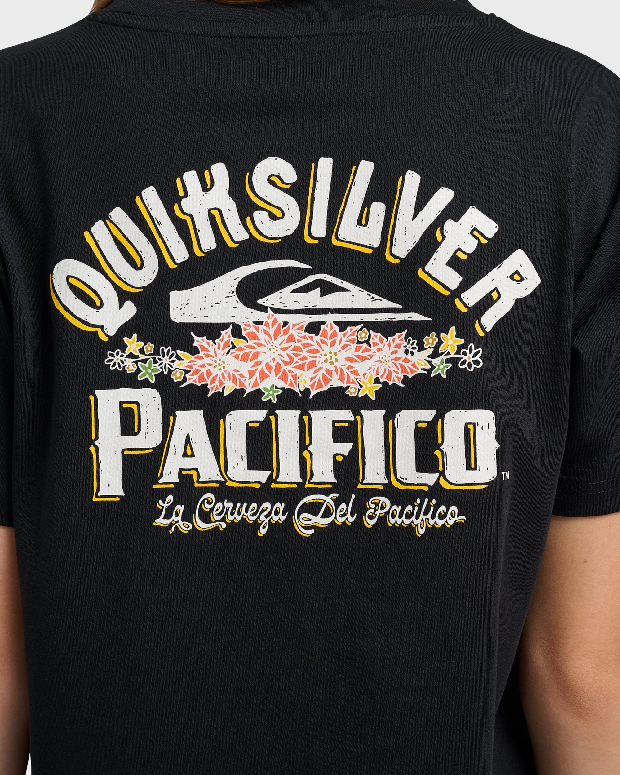 Quiksilver X Pacifico Sign Lock Cropped Boyfriend T-Shirt 6 Quiksilver X Pacifico Sign Lock Cropped Boyfriend T-Shirt