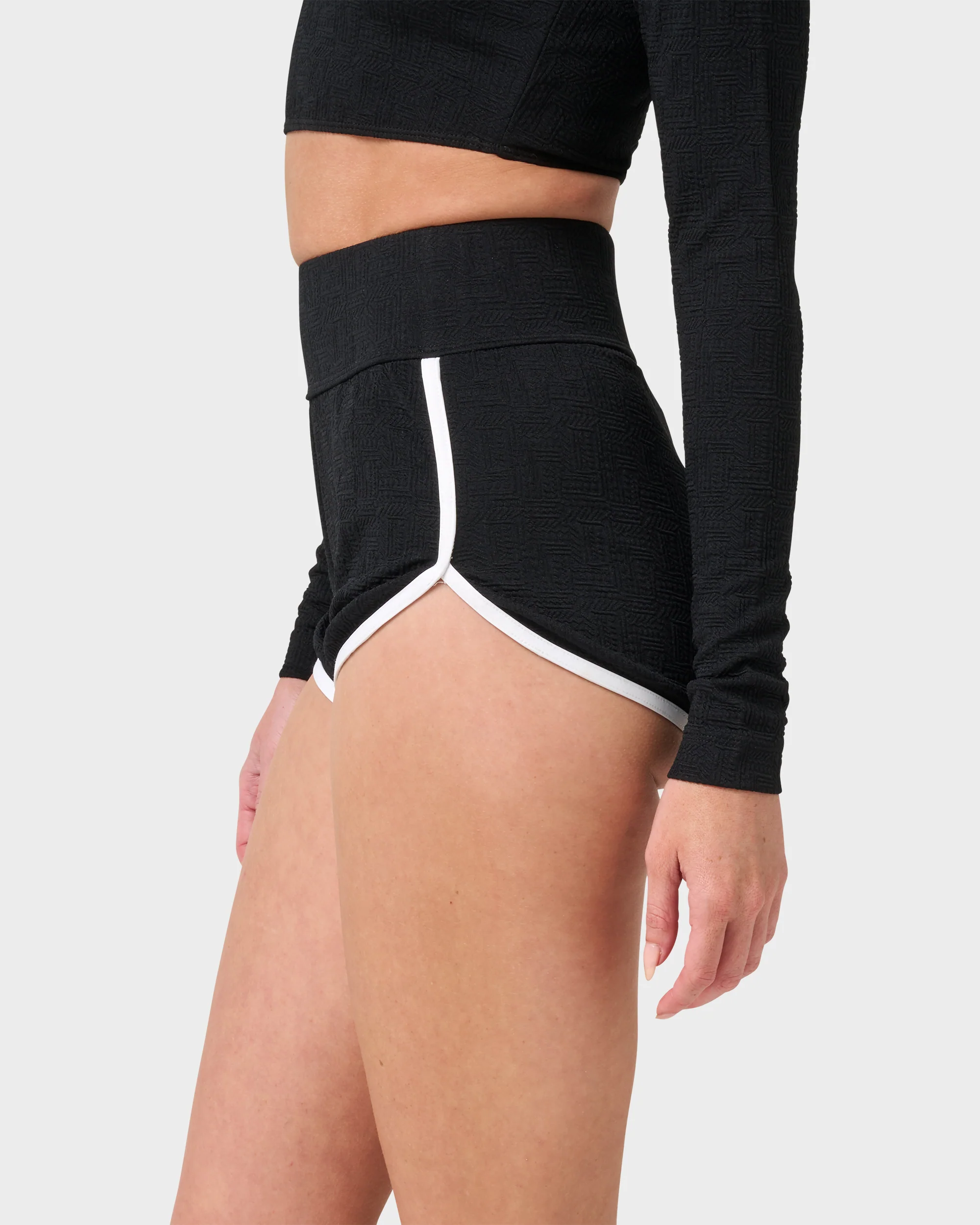 Surf Spotted Short 4 Surf Spotted Short
