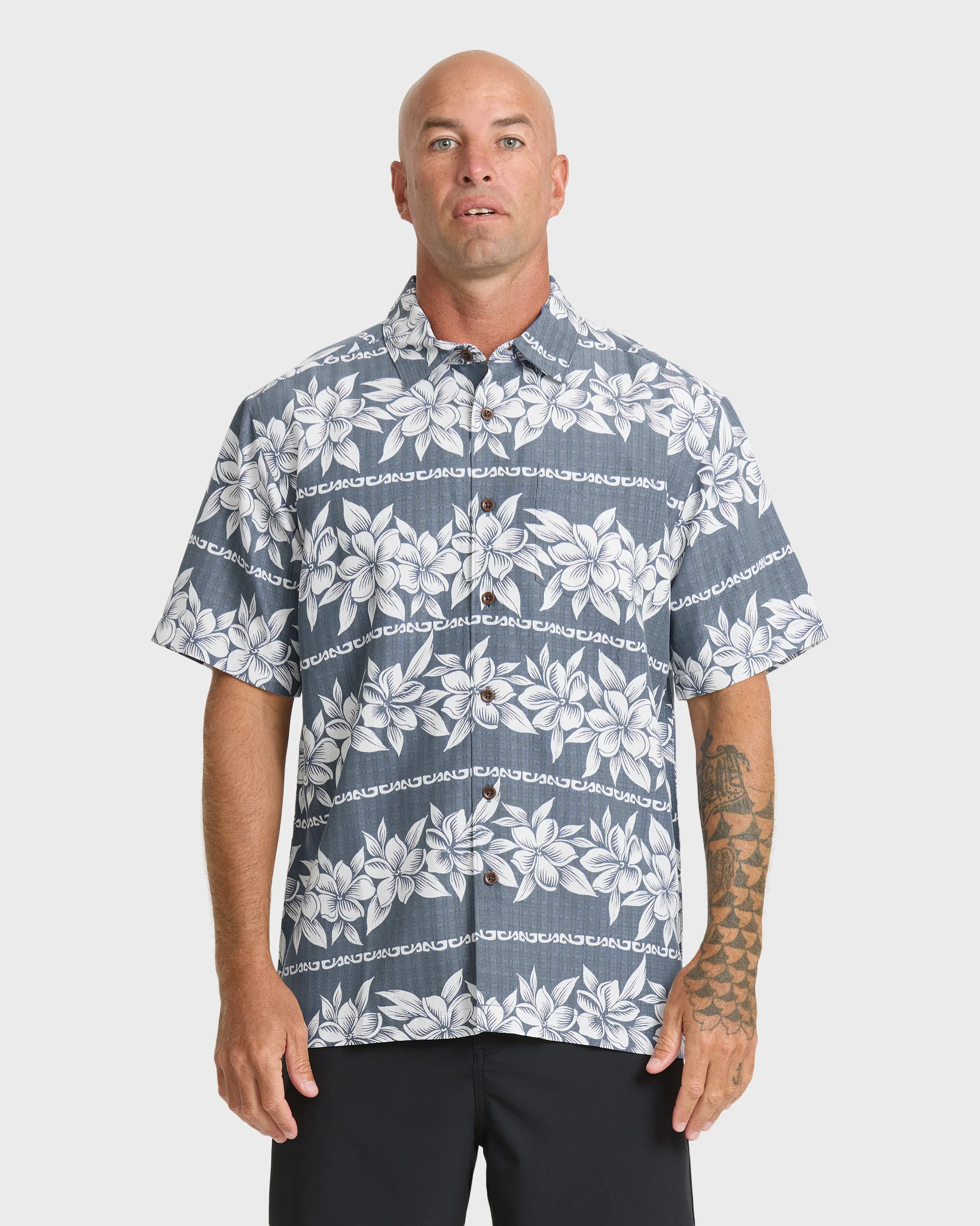Waterman Horizons Short Sleeve Woven Shirt - Dark Denim 1 Waterman Horizons Short Sleeve Woven Shirt - Dark Denim