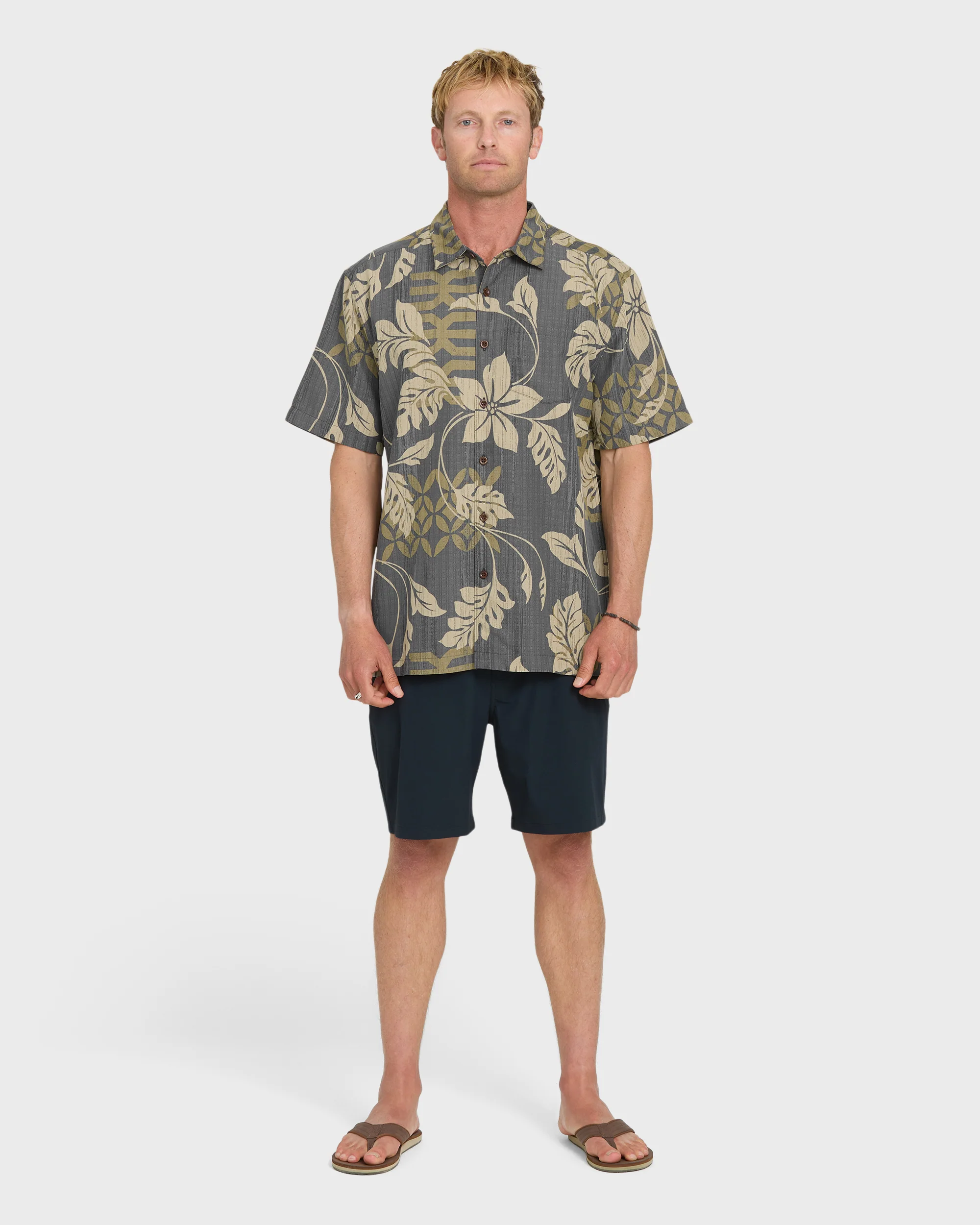Waterman Tropic Bloom Short Sleeve Woven Shirt - Phantom 5 Waterman Tropic Bloom Short Sleeve Woven Shirt - Phantom